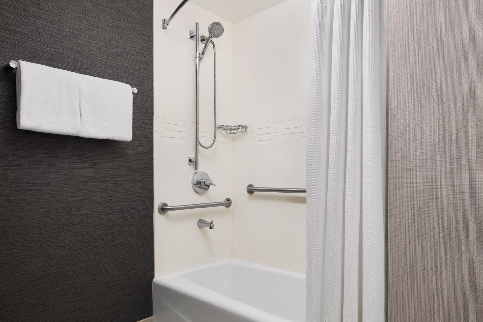 Residence Inn By Marriott Philadelphia Langhorne Exterior foto
